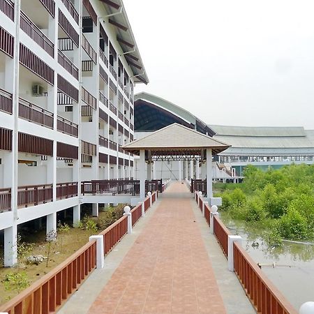 เพิร์ล ลากูน่า รีสอร์ต Hotel มะริด ภายนอก รูปภาพ